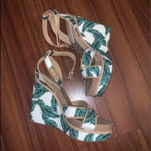 Gianni Bini | Palm Leaf Wedges